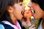 Relazione tra madre e figlio tra le cause di obesit